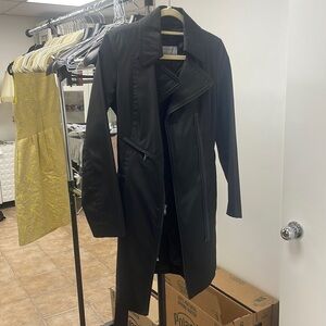 Andrew Marc - Marc New York Raincoat with belt size xs